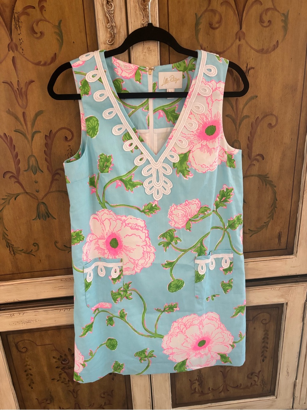 Lilly Pulitzer Women’s Sidonie Stretch Shift Blue Dress with Pink Floral Print